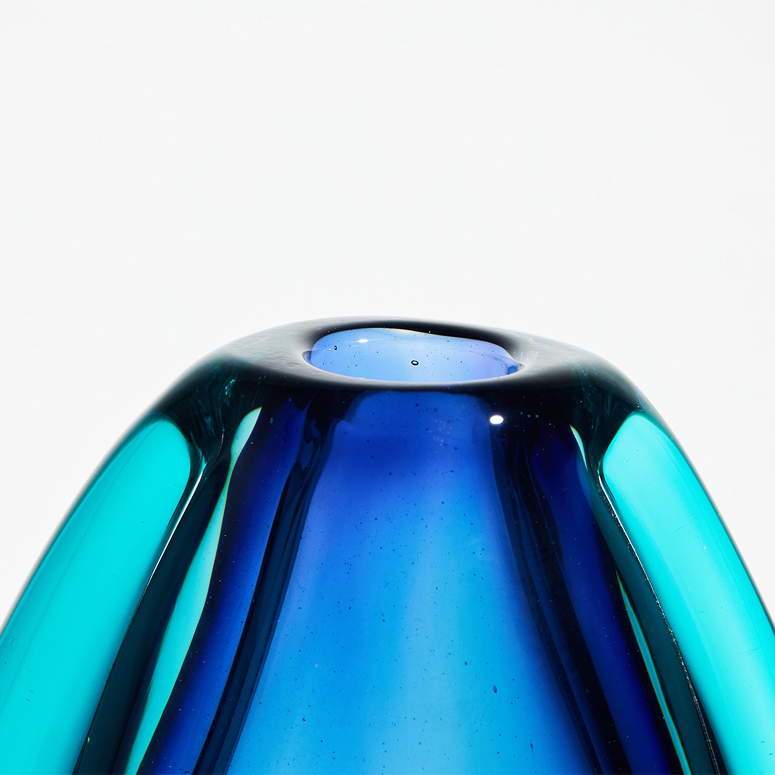 Hand Blown Sommerso Oval Art Glass Vase London Blue 8.5-10 inch tall