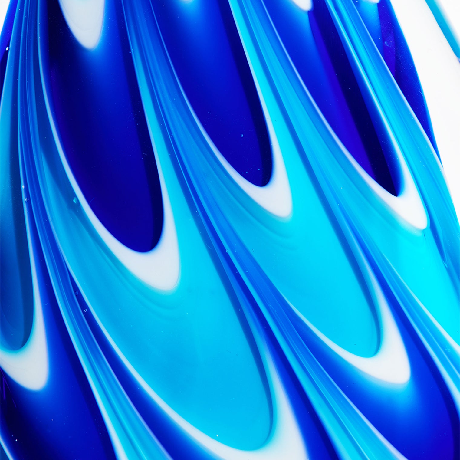 Luxury Lane Hand Blown Swirl Wave Tear Drop Sommerso Art Glass Sculpture