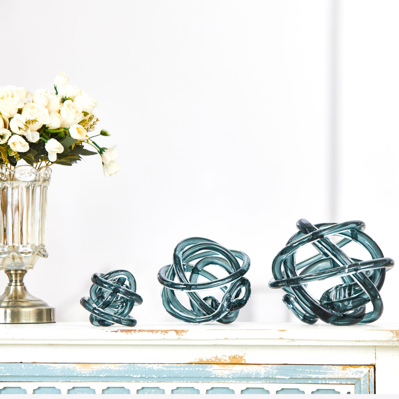 Hand Blown Infinity Knot Sommerso Art Orbit Glass Ball